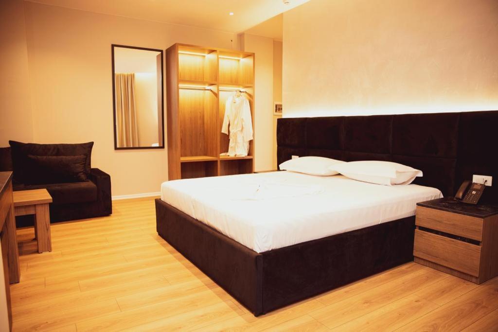 Hotell Continental Durrës