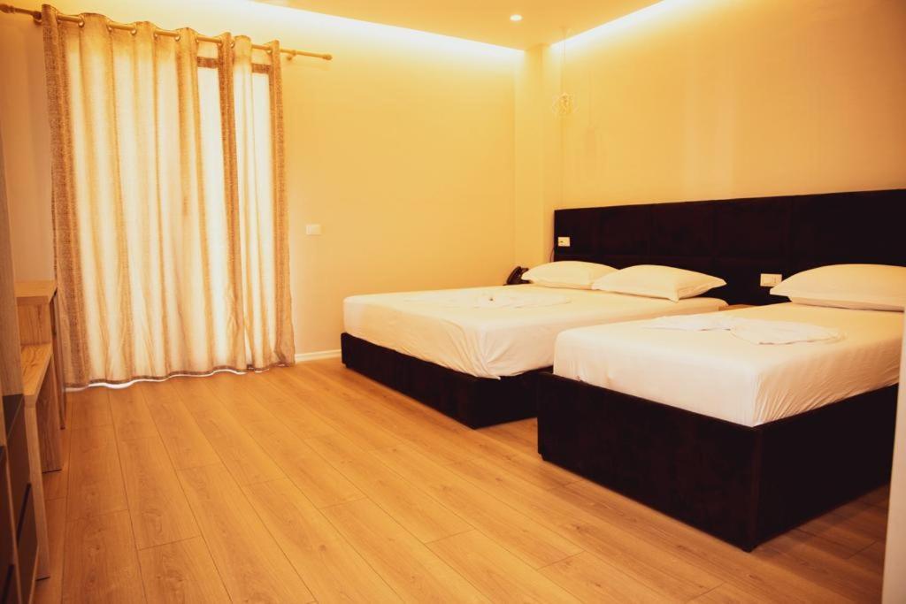Hotell Continental Durrës